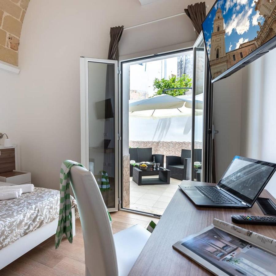 Dimora Le Volte Bed & Breakfast Lecce Dış mekan fotoğraf