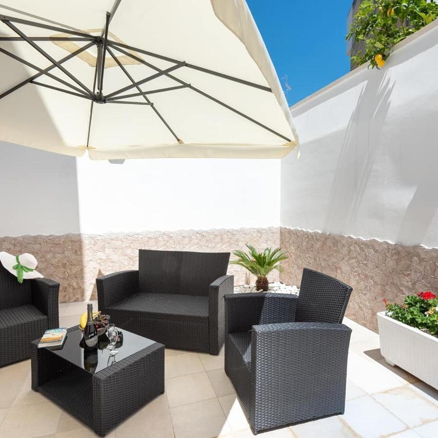 Dimora Le Volte Bed & Breakfast Lecce Dış mekan fotoğraf